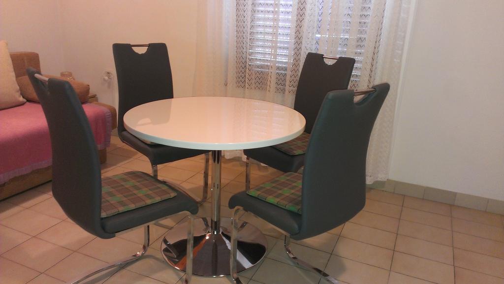 Apartments Orlic Sali Bilik gambar